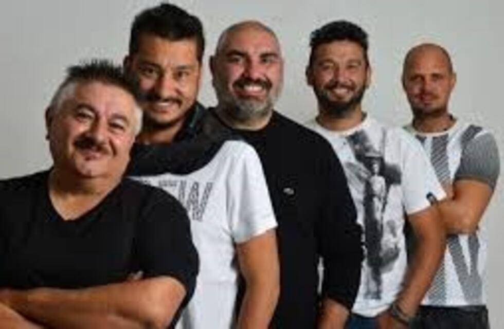 El Festival de la Serenata está para "alquilar balcones"