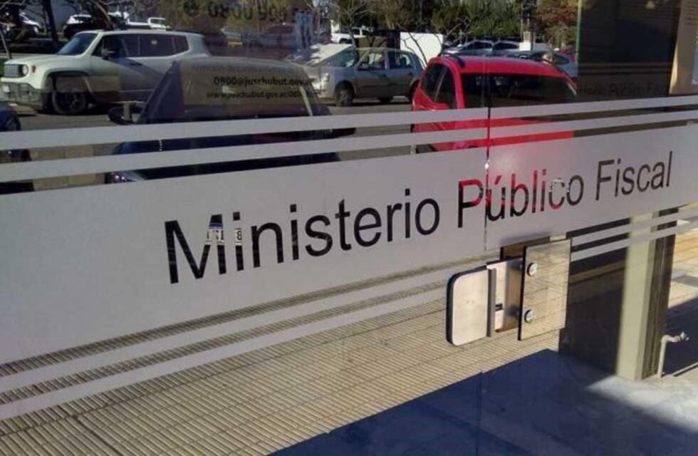 Sumario a fiscal de Chubut por faltarle el respeto al Presidente