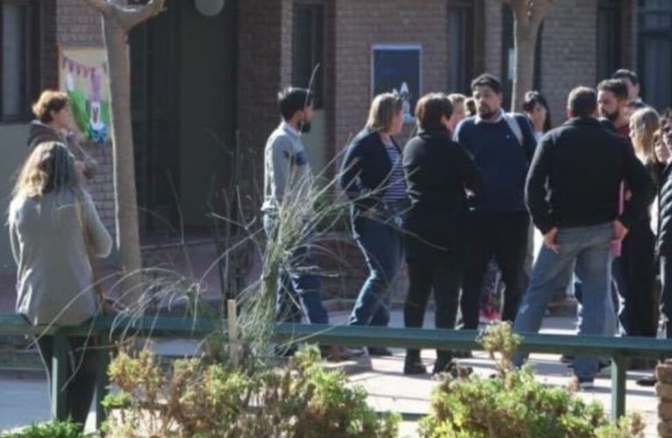 La DGE analiza los legajos de los empleados del Colegio Murialdo