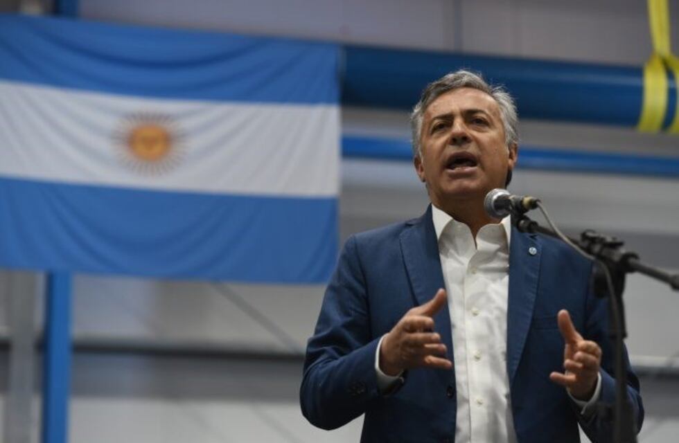 Cornejo dijo que hay que reclamar a las élites una visión estratégica para atraer inversiones