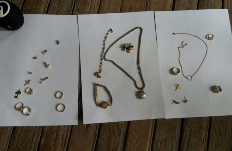 Allanamiento en barrio Moreno terminó con el secuestro de droga y gran cantidad de joyas