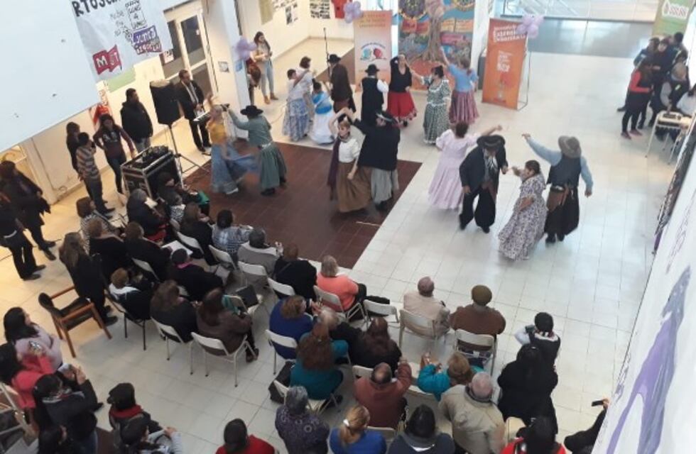 UNLaR trabaja contra el abuso y el maltrato en la Vejez