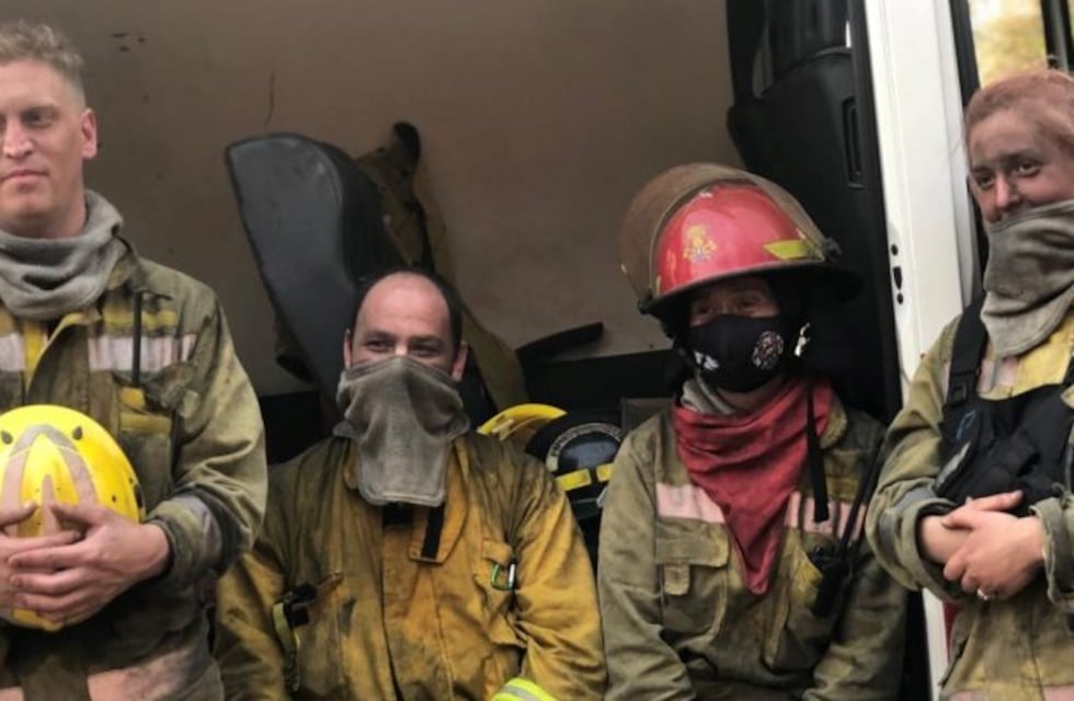 Incendios en Carlos Paz: "Me emociono, la gente lo es todo"