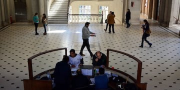 El policía y su hermano fueron imputados el último sábado\u002E (Aire de Santa Fe)