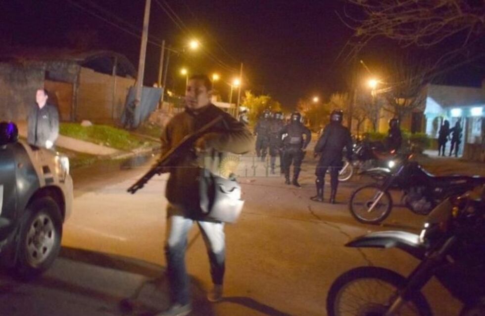 El joven asesinado durante un saqueo murió por el disparo de un arma civil