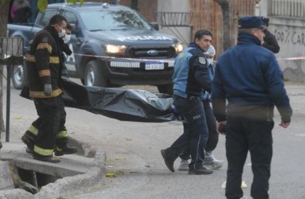 Hallaron un cuerpo calcinado en el barrio San Martín