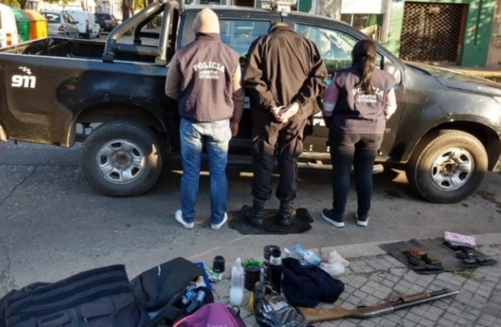 Múltiples allanamientos y un policía detenido por estar relacionado con narcos