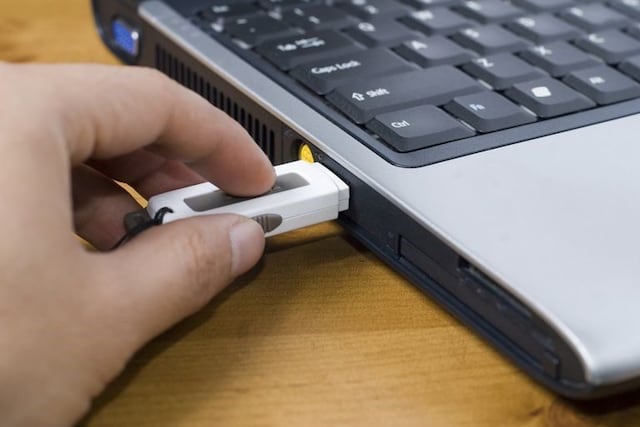 USB