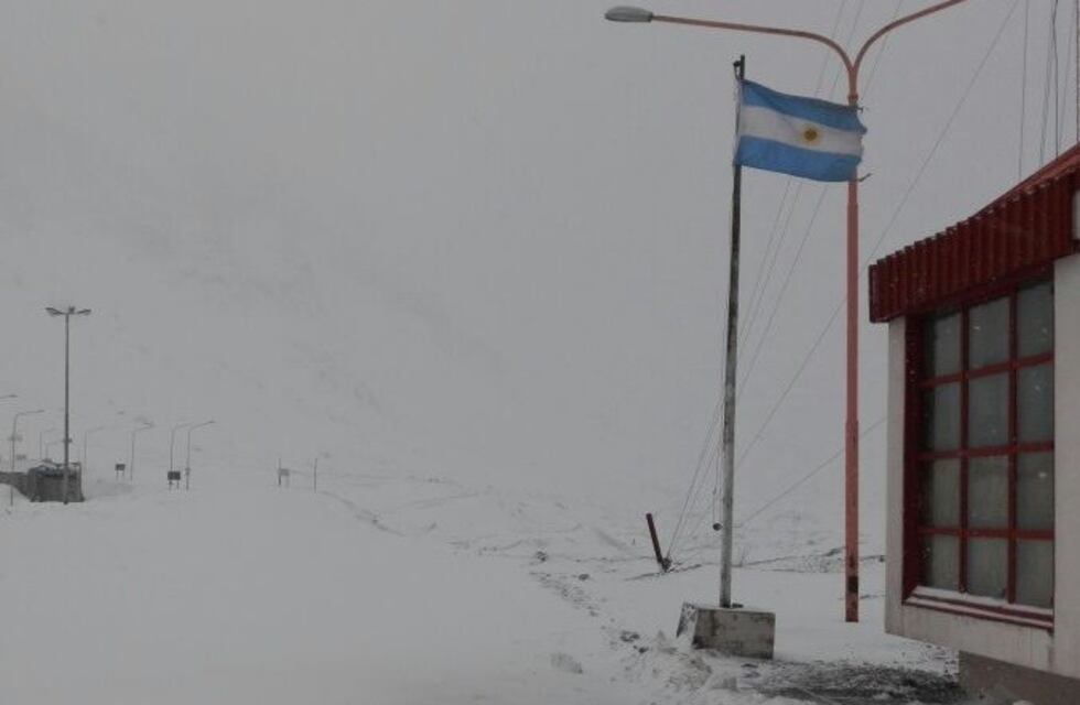 El paso Cristo Redentor se mantendrá cerrado