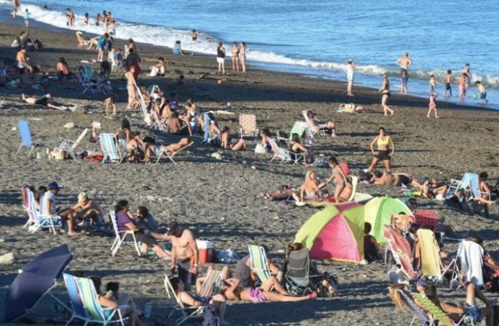 Solo dos playas están habilitadas para bañarse en Comodoro