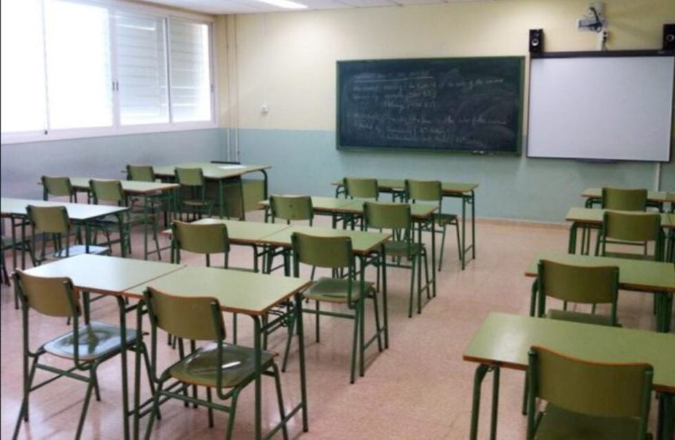 Denuncian a un docente de San Benito por agredir a sus alumnos