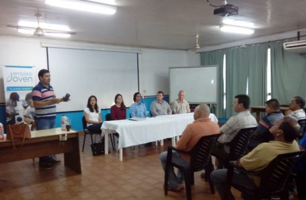 La Municipalidad de Montecarlo entregó microcréditos a taxistas