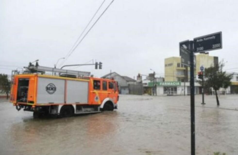 La lluvia y los fuertes vientos hicieron estragos en Las Lajitas