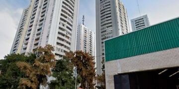 El complejo de torres de Avellaneda donde fue hallado el cuerpo de Mario Barrios (Web)