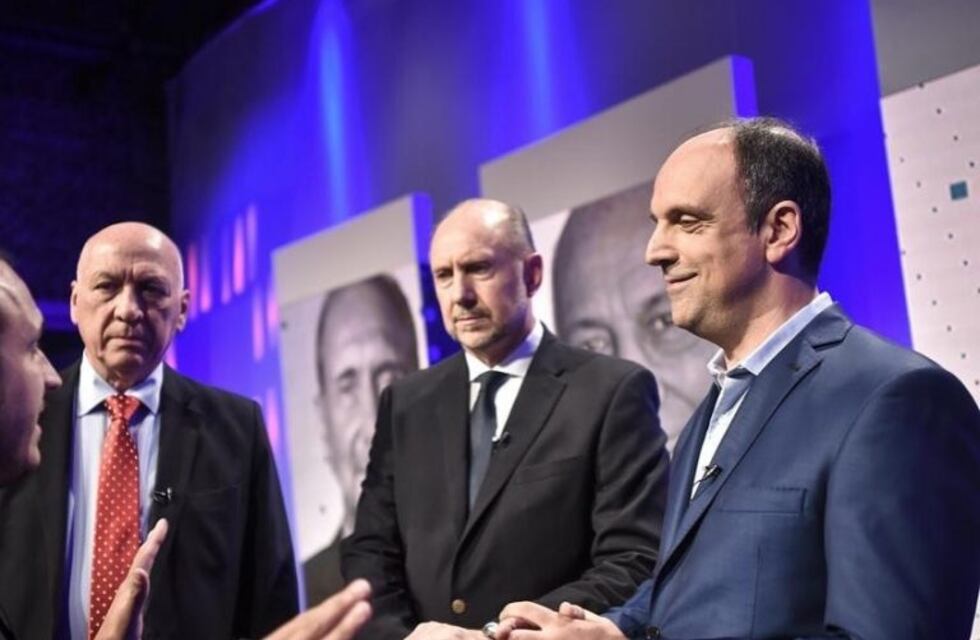 Perotti y Bonfatti retomaron la campaña luego del debate de candidatos