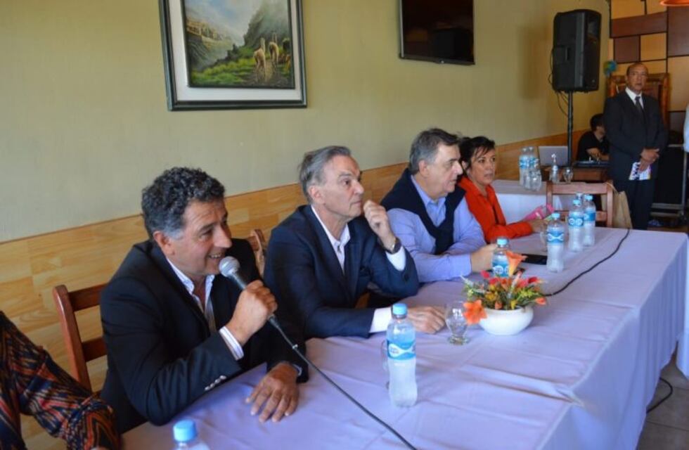 Miguel Ángel Pichetto recorrió Traslasierra en campaña.