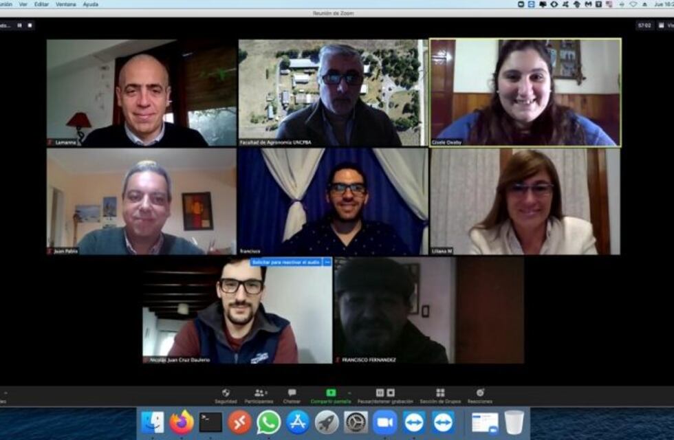 Dos alumnos de Agronomía de la UNICEN se recibieron de forma virtual