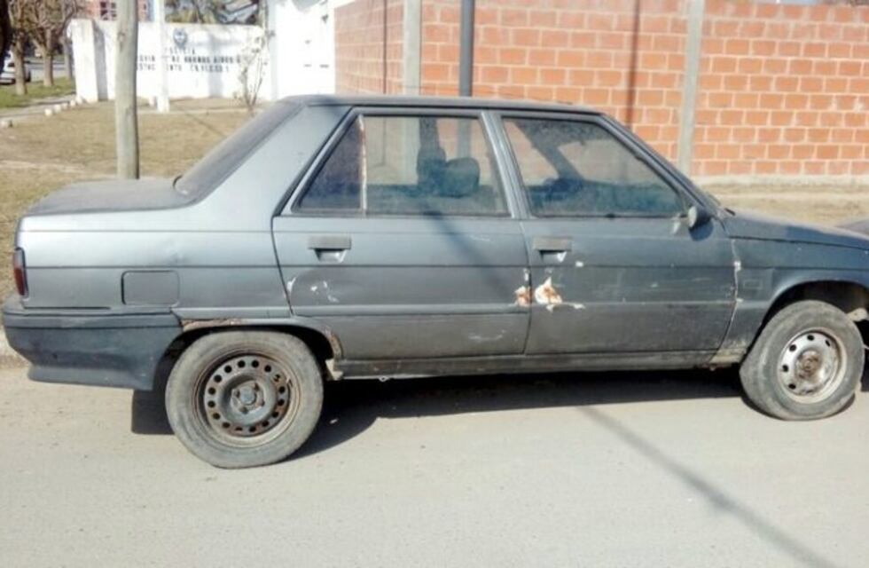 Se realizaron controles en talleres mecánicos y se secuestró un auto con numeración de chasis adulterada