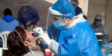 Pico de contagios y otra muerte en Córdoba\u002E