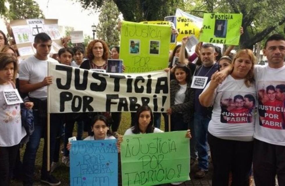 "Ya te matamos a un hijo y ahora vamos por el otro", le dijeron a una madre en pleno juicio