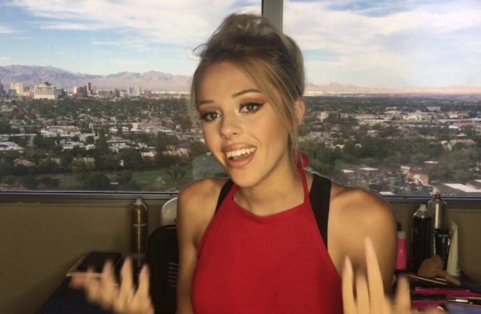 Una influencer diseñó un original vestido de novia y se volvió viral