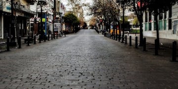 Quieren quitar el adoquinado de más de 10 calles en La Plata