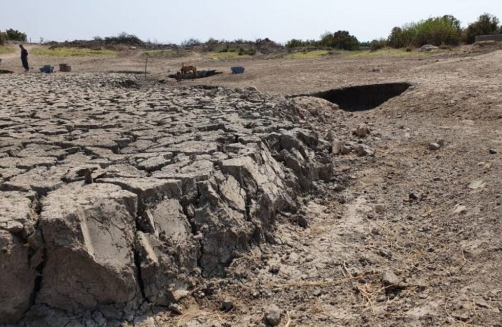 Sequía extrema en La Rinconada: lugareños recorren decenas de kilómetros para conseguir agua