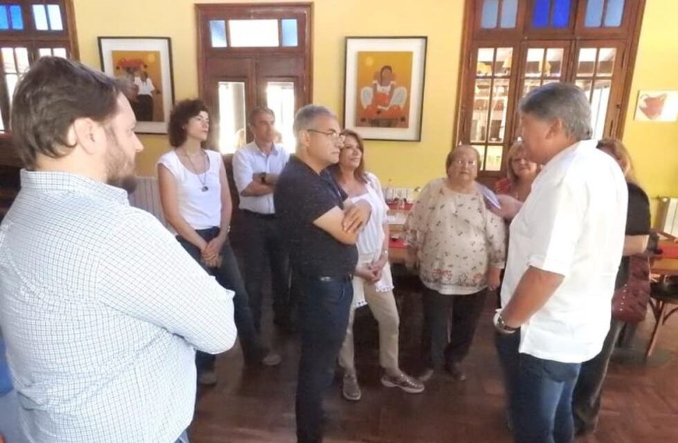 Dirigentes de Córdoba visitaron la Planta de Tratamiento de la Comunidad Regional