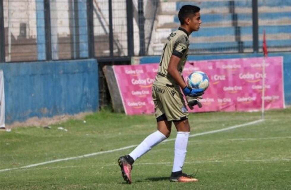 Un juvenil del Tomba fue citado para la Preselección Nacional sub 15