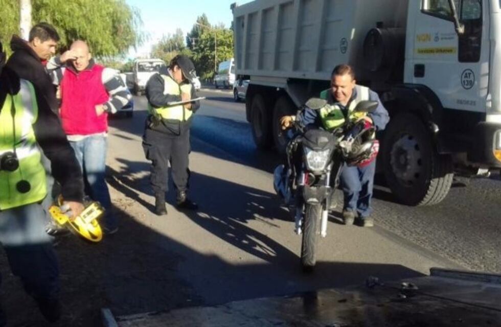 Un accidente en la ruta 22 provocó un caos en el tránsito