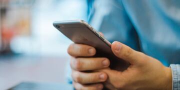 Buscan voluntarios para brindar contención telefónica a pacientes con coronavirus (imagen ilustrativa)