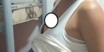 Una mujer que simulaba un embarazo fue detenida con marihuana\u002E