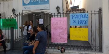 Sigue el reclamo de los trabajadores del centro terapéutico \