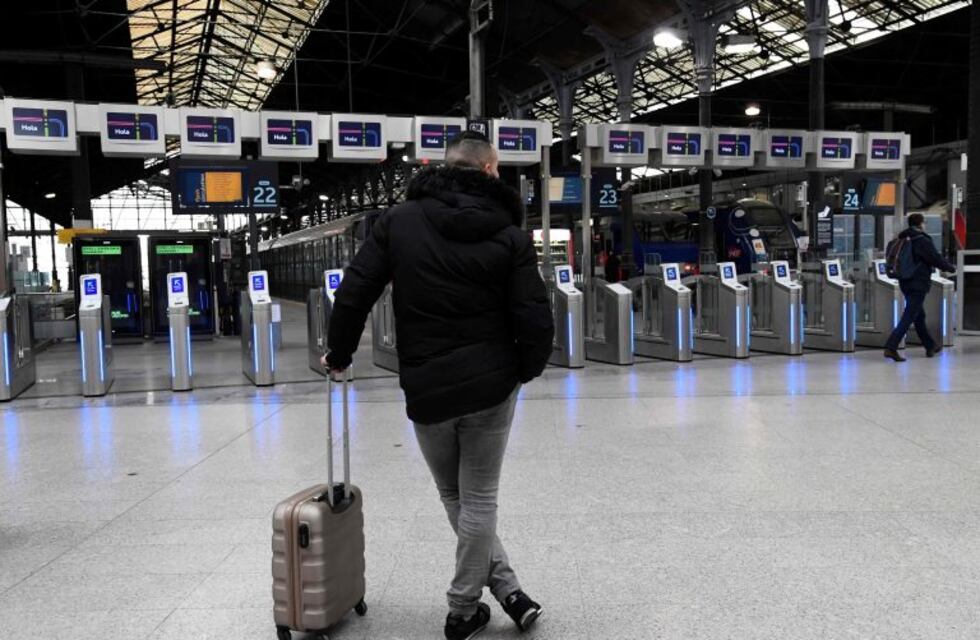 La masiva huelga ferroviaria en Francia afecta a unas 4,5 millones de personas
