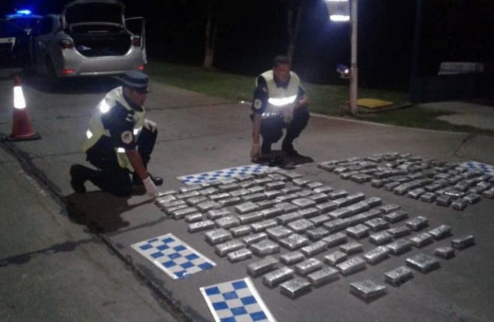 Tres extranjeros detenidos en un operativo antidrogas