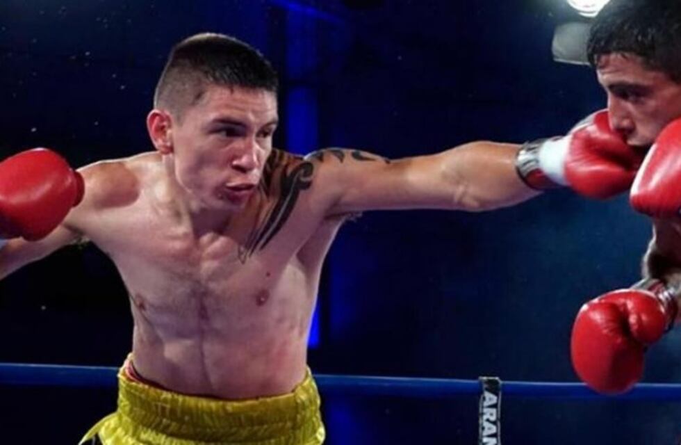 Acevedo retuvo el Título Argentino Ligero en Villa Carlos Paz