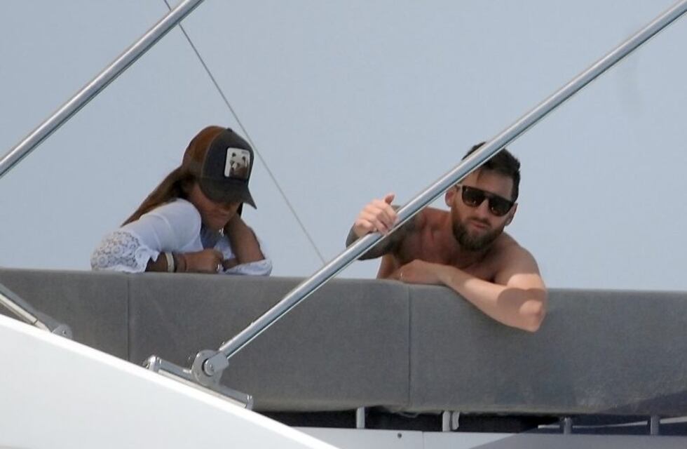 Las vacaciones de Lionel Messi y Antonela Roccuzzo en Ibiza