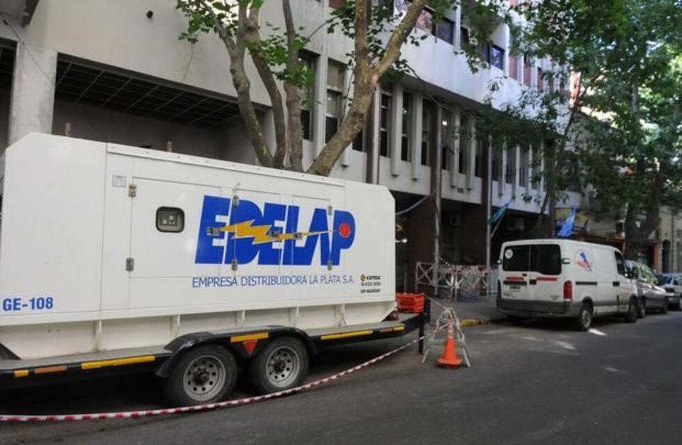 Edelap concluye las obras en las redes eléctricas del norte platense