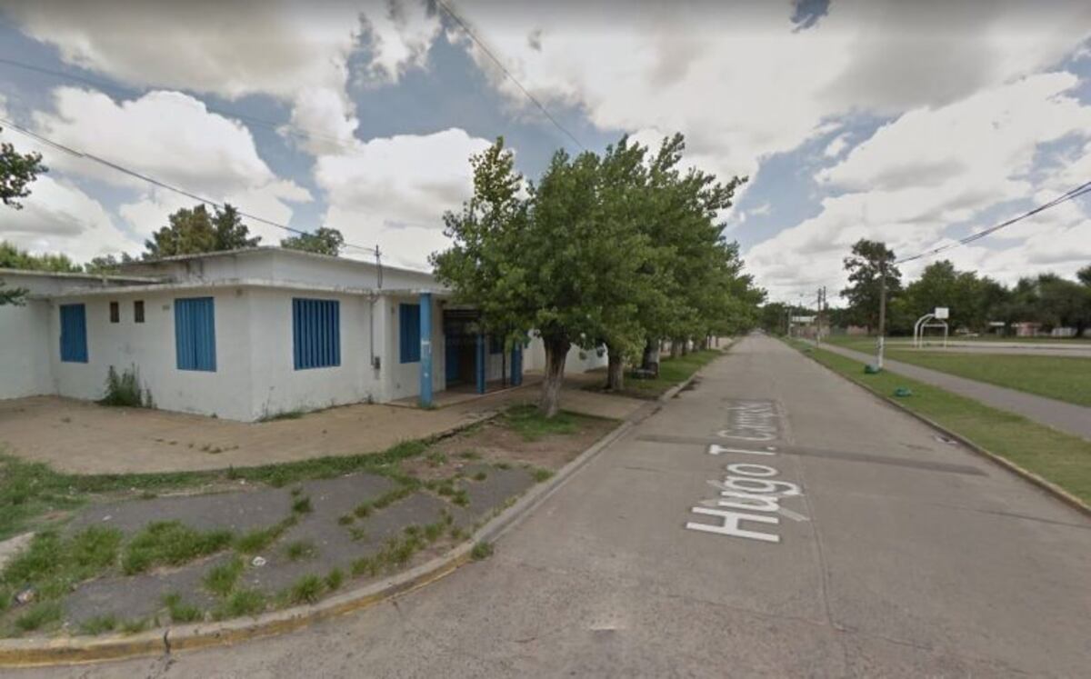 Buscan a una adolescente en Paraná que salió de la escuela y no regresó a su casa