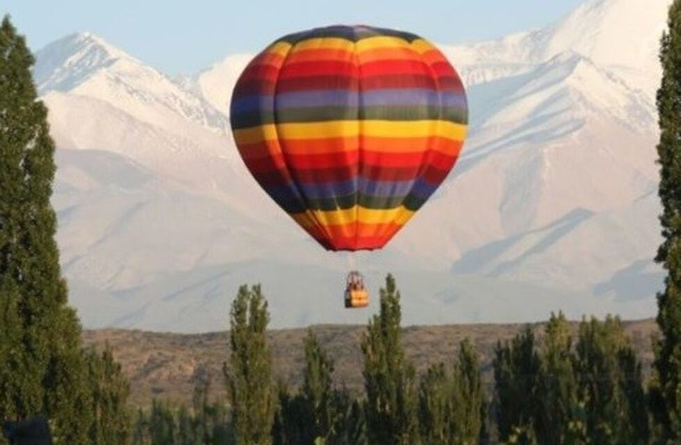 Turismo: crece el interés por los vuelos en globo