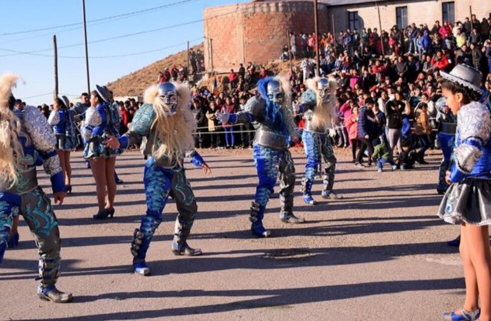 Celebraron fiestas patronales de la Virgen de Copacabana y de Urkupiña