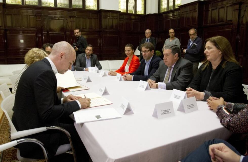 El Gobierno de la Ciudad busca inversiones con el empresariado español