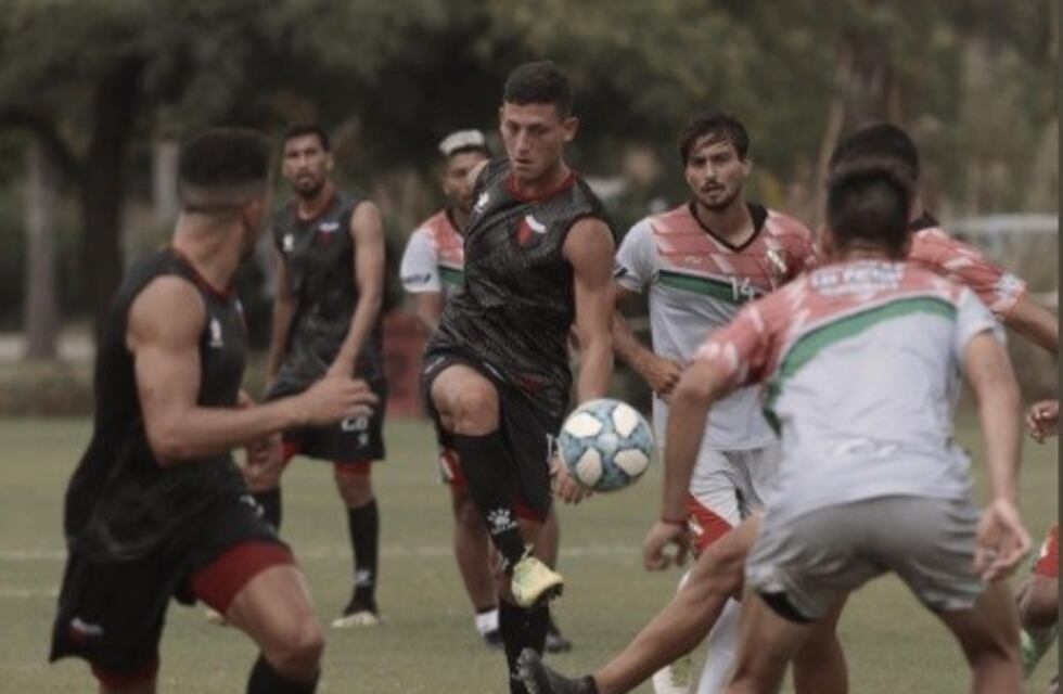 Colón le ganó un amistoso de práctica a Sportivo Las Parejas