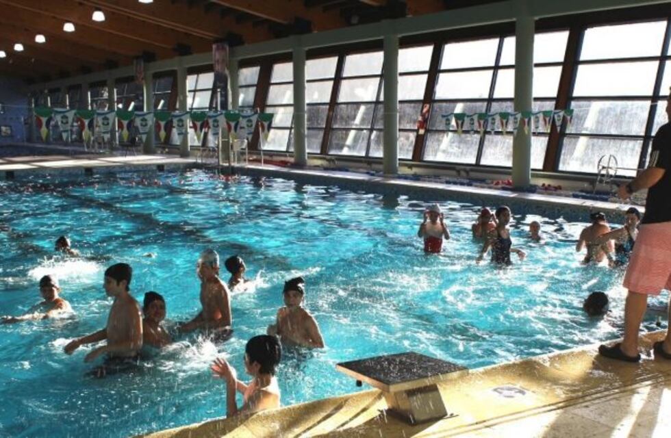 Natación: Los domingos de julio habrá pileta libre en el Polo Deportivo de Andorra