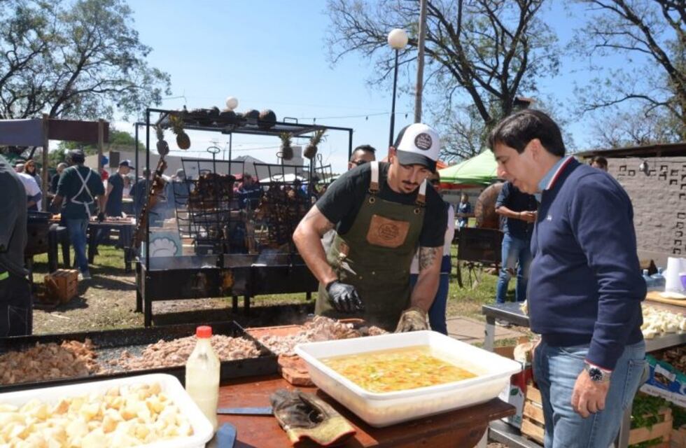 Comenzó la primera la primera Expo Asado de Resistencia, con asadores de todo el país
