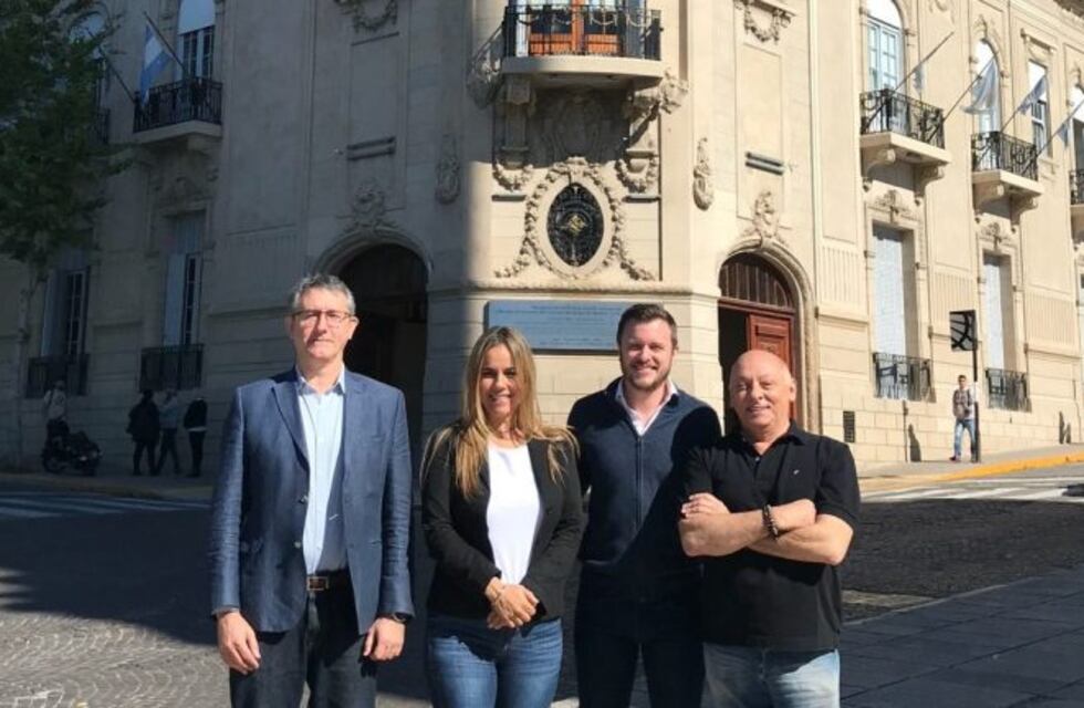 Cambiemos presentó sus candidatos a concejal pero faltó el segundo