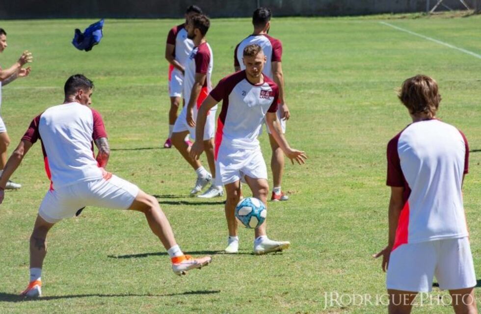 Copa Argentina: Lanús realizó su entrenamiento en el Estadio de Vargas