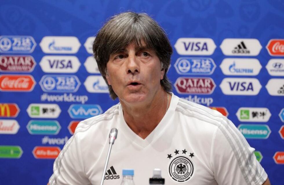Joachim Löw seguirá como DT de Alemania