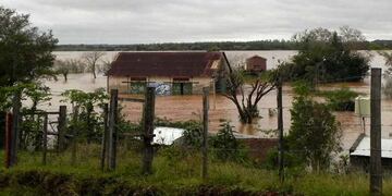 Puerto Bermejo viejo inundado