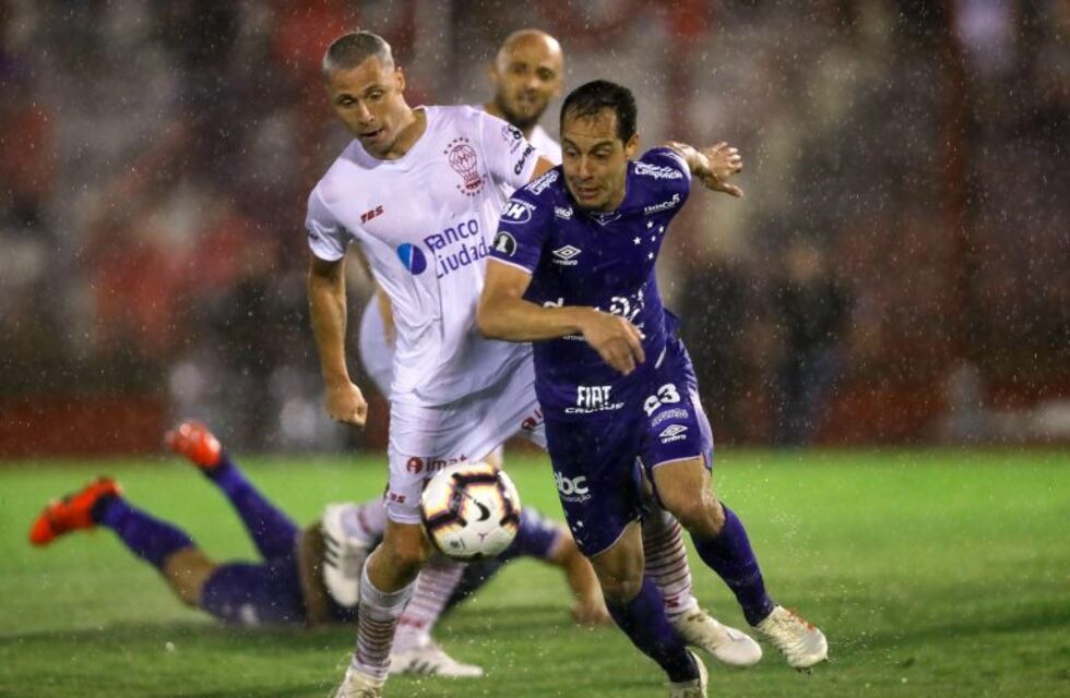Huracán cayó 1-0 ante Cruzeiro en su debut en la Copa Libertadores